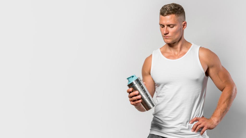 筋トレ1時間前にプロテインを飲むべき理由｜筋肉は開始直後から分解と回復が始まる